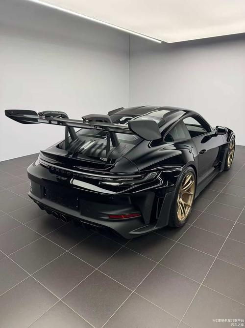 25款保时捷gt3rs,金色20/21英寸gt3rs 镁合金轻量化锻造轮毂